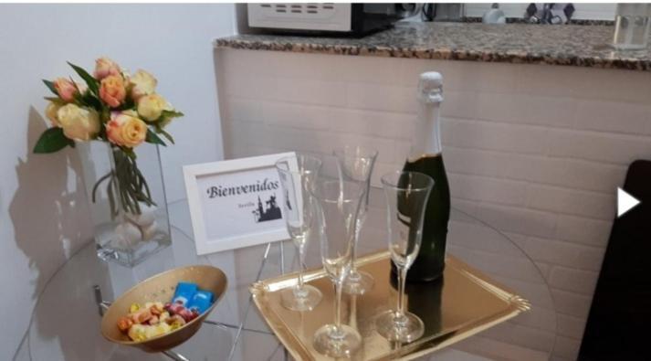 Apartamento Descalzos Seville Ngoại thất bức ảnh
