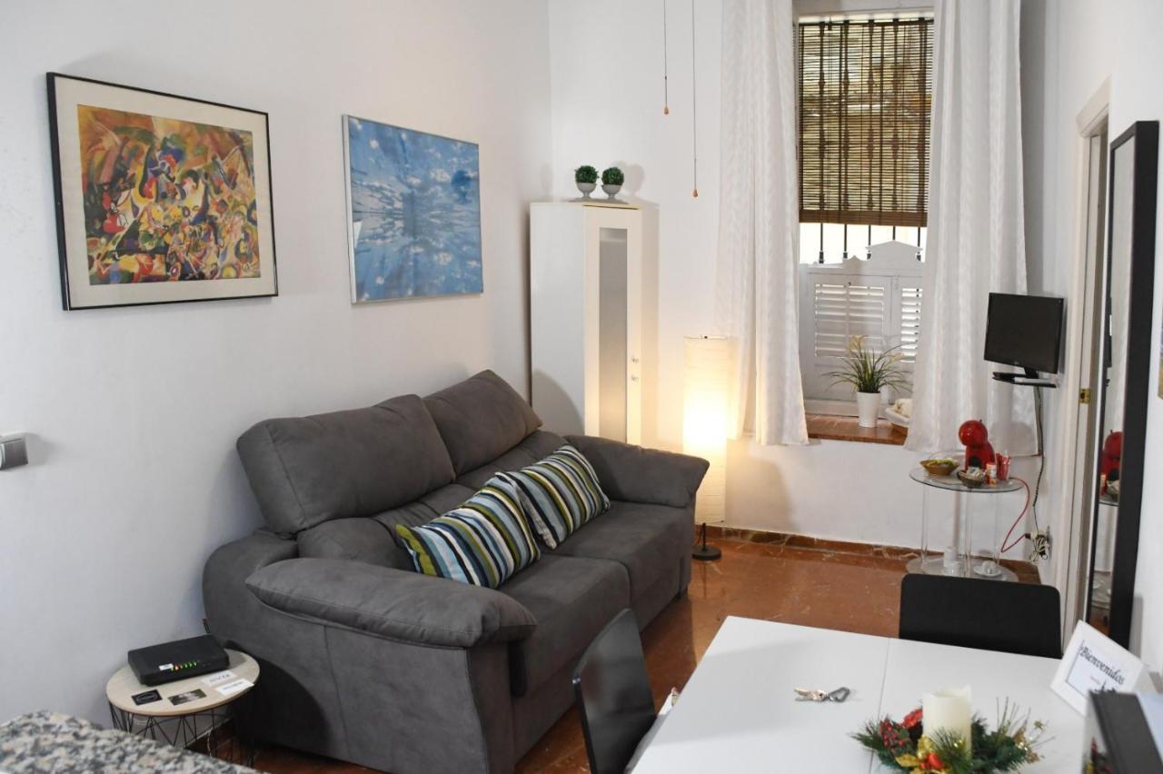 Apartamento Descalzos Seville Ngoại thất bức ảnh